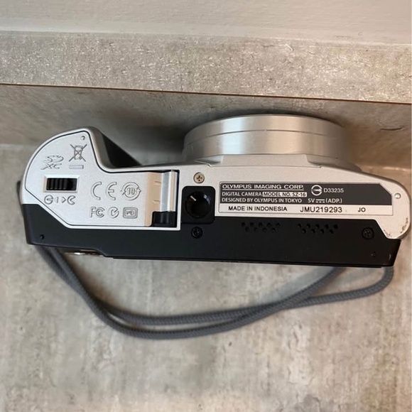 OLYMPUS Stylus SZ-16 Digital Camera - 16 Megapixel - 24x Zoom - Picture 8 of 8